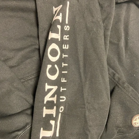 Never Worn Lincoln Outfitters Black Hoodie - Picture 4 of 4
